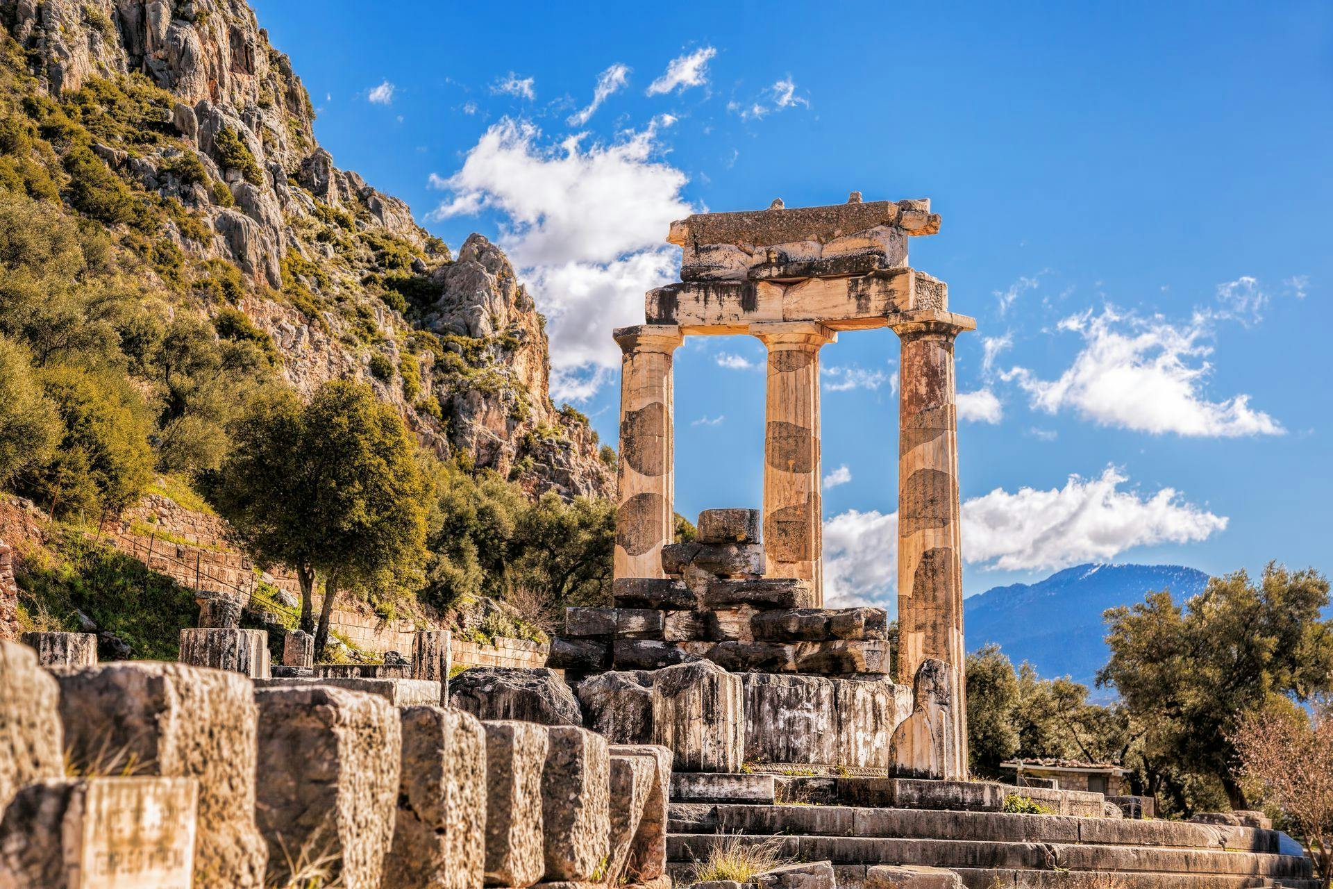 Top Greece tours for Spring 2023 – Mystical Delphi
